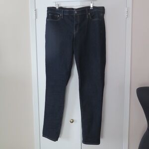 GAP Skinny Straight Dark Rinse Jeans - Size 33 Tall